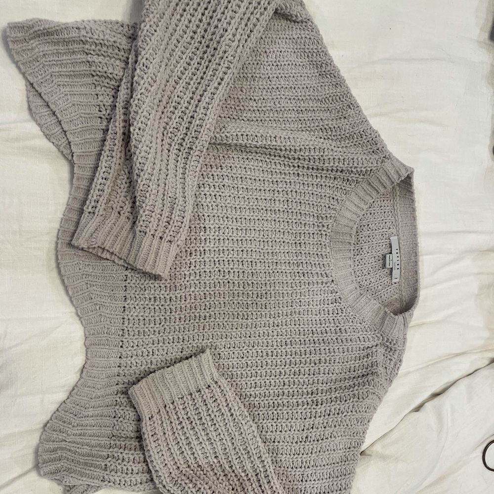 Cropped sweater